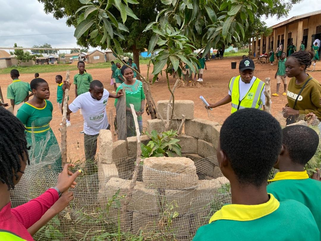 GREEN SCHOOL INITIATIVE (GSI)